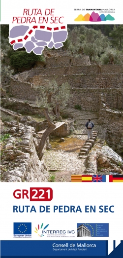 215 Majorque Guide 2 portada_desplegable